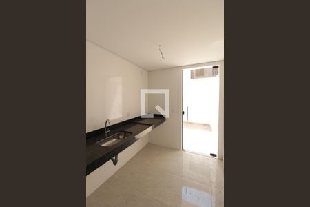 Apartamento à venda com 75m², 3 quartos e 2 vagasCozinha