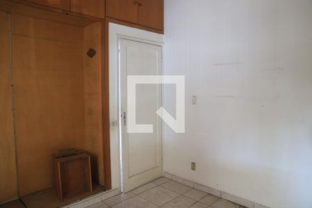 Casa à venda com 200m², 8 quartos e 4 vagasQuarto 3 - Casa 2