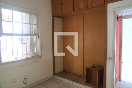 Casa à venda com 200m², 8 quartos e 4 vagasQuarto 3 - Casa 2