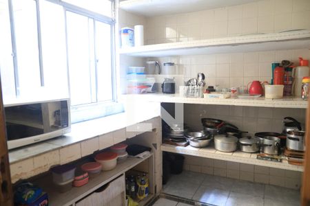 Casa à venda com 180m², 4 quartos e 2 vagasDespensa