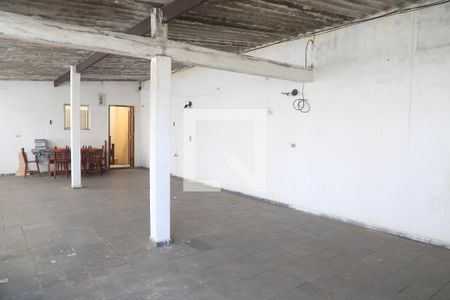 Casa à venda com 180m², 4 quartos e 2 vagasTerraço