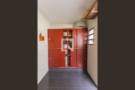 Casa à venda com 100m², 2 quartos e 1 vagaÁrea de Serviço