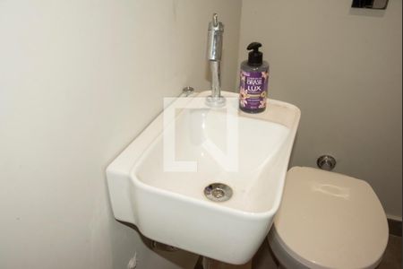 Casa à venda com 206m², 3 quartos e 3 vagasLavabo da Sala