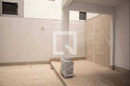 Casa à venda com 206m², 3 quartos e 3 vagasQuintal/Área de Serviço