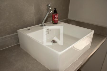 Casa à venda com 206m², 3 quartos e 3 vagasBanheiro