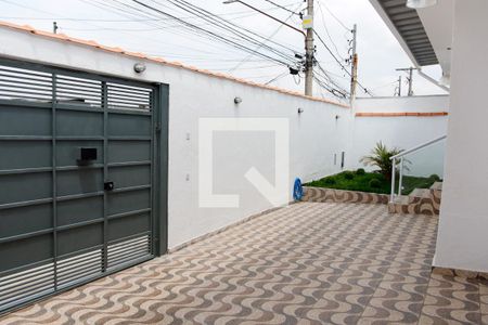 Casa à venda com 107m², 2 quartos e 3 vagasÁrea comum