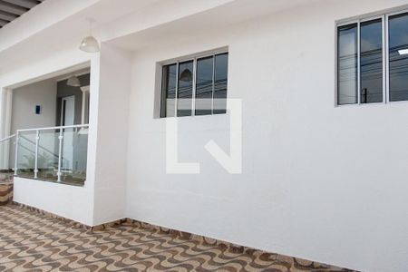 Casa à venda com 107m², 2 quartos e 3 vagasÁrea comum