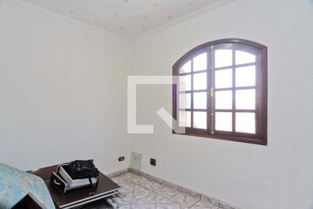 Casa para alugar com 289m², 4 quartos e 5 vagas Casa para alugar com 289m², 4 quartos e 5 vagasQuarto 2