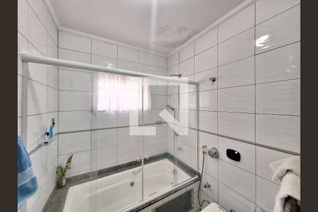 Casa para alugar com 200m², 3 quartos e sem vaga Casa para alugar com 200m², 3 quartos e sem vagaBanheiro da Suíte