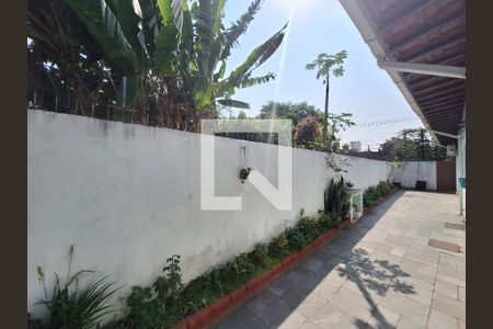 Casa para alugar com 200m², 3 quartos e sem vaga Casa para alugar com 200m², 3 quartos e sem vagaQuintal