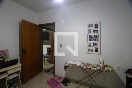 Quarto de casa à venda com 2 quartos, 140m² em São José, Canoas