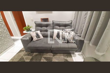Sala de apartamento à venda com 2 quartos, 48m² em Conceicao, Osasco
