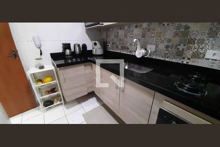 Apartamento à venda com 48m², 2 quartos e 1 vaga Apartamento à venda com 48m², 2 quartos e 1 vagaCozinha