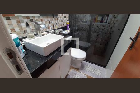 Apartamento à venda com 48m², 2 quartos e 1 vaga Apartamento à venda com 48m², 2 quartos e 1 vagaBanheiro