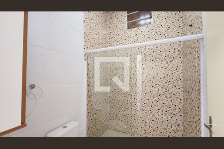 Casa à venda com 165m², 4 quartos e 2 vagasBanheiro