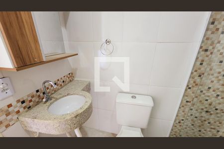 Casa à venda com 165m², 4 quartos e 2 vagasBanheiro
