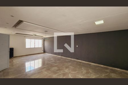 Sala de casa à venda com 4 quartos, 165m² em Jardim Marambaia Ii, Jundiaí