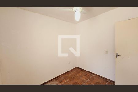 Casa à venda com 165m², 4 quartos e 2 vagasQuarto