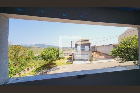Casa à venda com 165m², 4 quartos e 2 vagasSacada