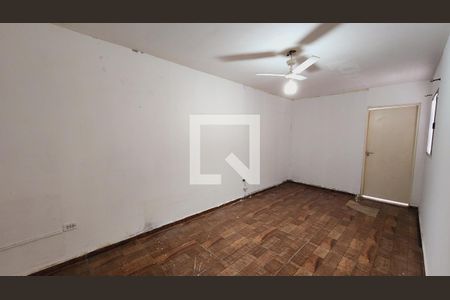 Casa à venda com 165m², 4 quartos e 2 vagasQuarto