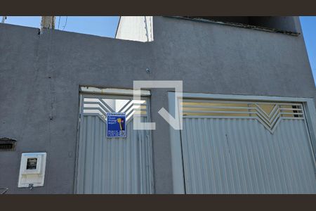 Casa à venda com 165m², 4 quartos e 2 vagasPlaca
