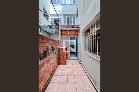 Apartamento para alugar com 78m², 2 quartos e 1 vagaÁrea de Serviço