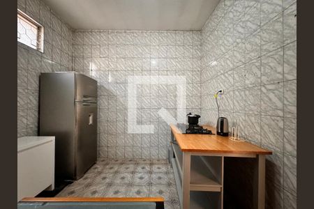 Casa à venda com 180m², 2 quartos e 1 vaga Casa à venda com 180m², 2 quartos e 1 vagaCozinha