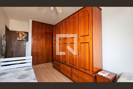 Casa à venda com 300m², 4 quartos e 4 vagasQuarto 2