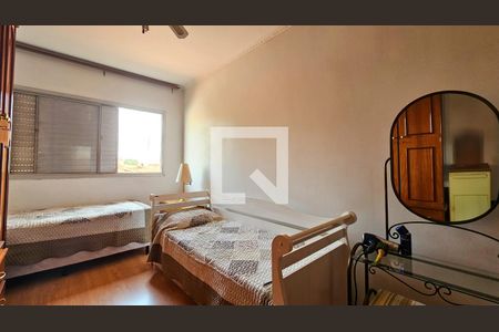 Casa à venda com 300m², 4 quartos e 4 vagasQuarto 2