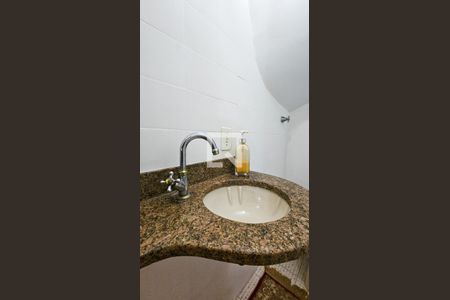 Casa à venda com 300m², 4 quartos e 4 vagasLavabo