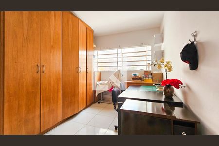 Casa à venda com 300m², 4 quartos e 4 vagasSuite 2