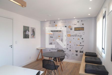 Apartamento à venda com 37m², 2 quartos e sem vaga Apartamento à venda com 37m², 2 quartos e sem vagaÁrea comum