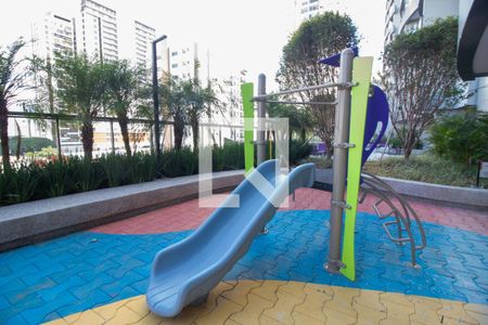 Studio à venda com 32m², 1 quarto e 1 vagaÁrea comum - Playground