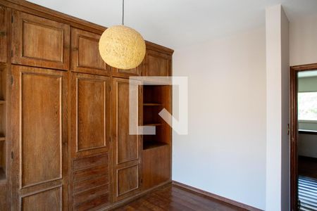 Casa à venda com 780m², 6 quartos e 5 vagasSuíte 4