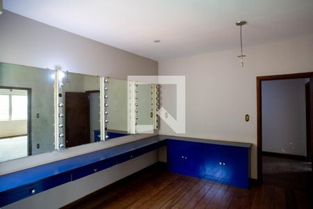 Casa à venda com 780m², 6 quartos e 5 vagasCloset da suíte 1