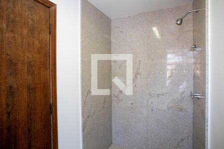 Casa à venda com 780m², 6 quartos e 5 vagasBanheiro da Suíte 4