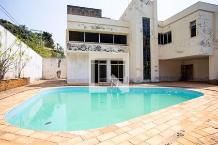 Casa à venda com 780m², 6 quartos e 5 vagasPiscina