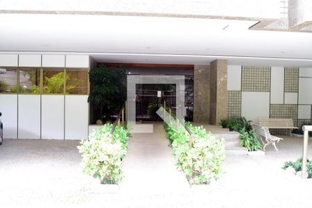 Apartamento para alugar com 120m², 3 quartos e 1 vaga Apartamento para alugar com 120m², 3 quartos e 1 vagaÁrea comum