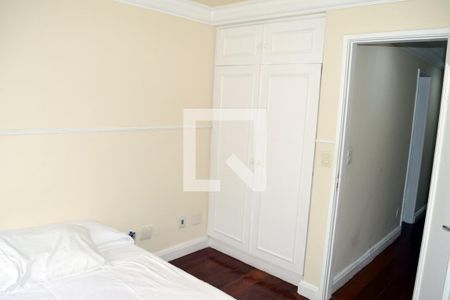 Apartamento para alugar com 120m², 3 quartos e 1 vaga Apartamento para alugar com 120m², 3 quartos e 1 vagaQuarto 3