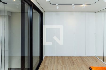Apartamento para alugar com 70m², 2 quartos e 1 vagaSuíte closet