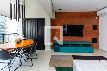 Apartamento para alugar com 70m², 2 quartos e 1 vagaSala