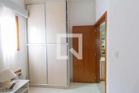 Apartamento à venda com 250m², 4 quartos e 3 vagas Apartamento à venda com 250m², 4 quartos e 3 vagasQuarto 1