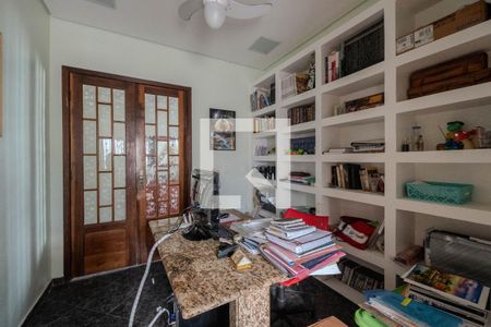 Apartamento à venda com 90m², 3 quartos e sem vagaEscritório