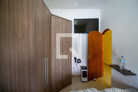 Quarto 1 de casa para alugar com 4 quartos, 400m² em Vila Morgadouro, São Paulo