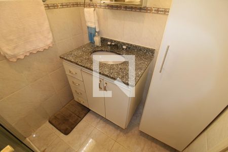 Casa à venda com 136m², 3 quartos e 1 vagaBanheiro 1