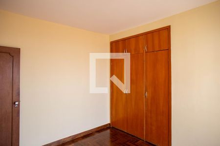 Apartamento para alugar com 110m², 3 quartos e 2 vagas Apartamento para alugar com 110m², 3 quartos e 2 vagasQuarto 2