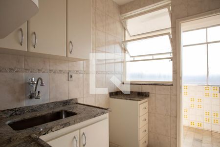 Apartamento para alugar com 110m², 3 quartos e 2 vagas Apartamento para alugar com 110m², 3 quartos e 2 vagasCozinha