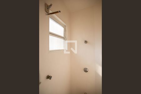 Apartamento para alugar com 110m², 3 quartos e 2 vagas Apartamento para alugar com 110m², 3 quartos e 2 vagasBanheiro de serviço