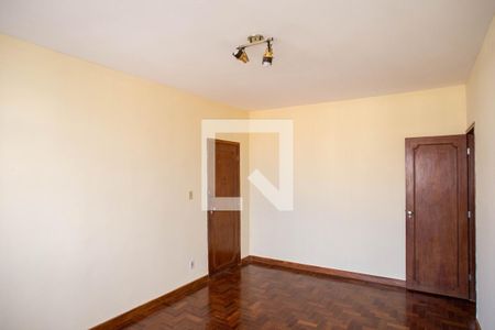Apartamento para alugar com 110m², 3 quartos e 2 vagas Apartamento para alugar com 110m², 3 quartos e 2 vagasSala