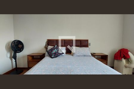 Apartamento à venda com 370m², 5 quartos e 8 vagasQuarto 3 suíte